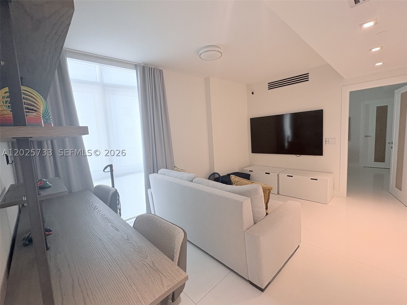 3951 S Ocean Dr #501, Hollywood FL 33019