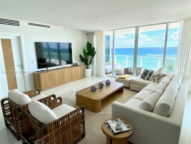 3951 S Ocean Dr #501, Hollywood FL 33019