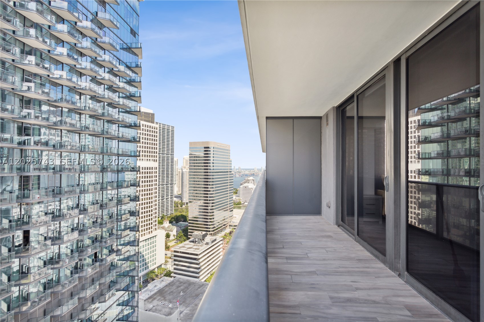 801 S Miami Ave #3207, Miami FL 33130