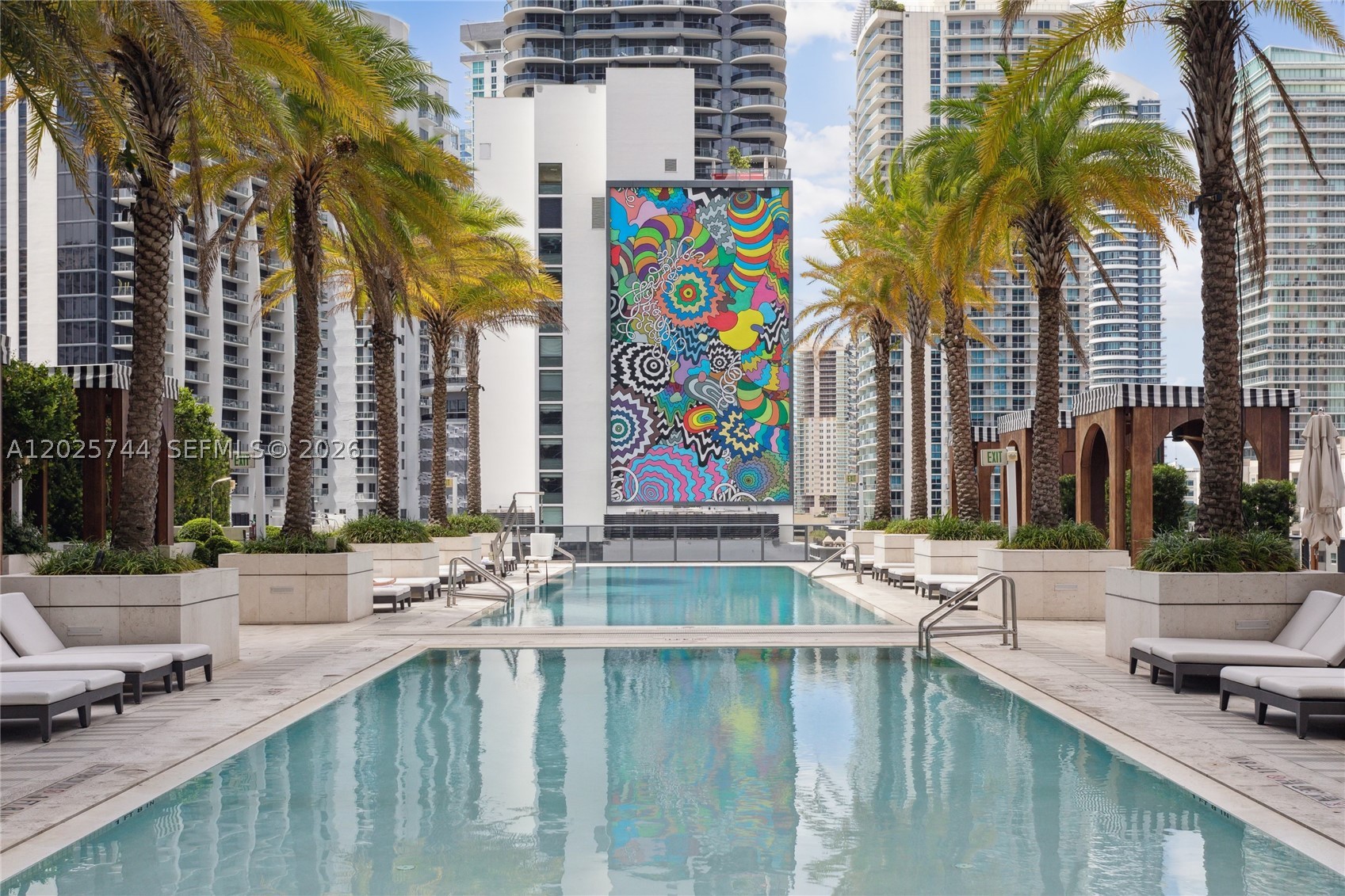 801 S Miami Ave #2004, Miami FL 33130