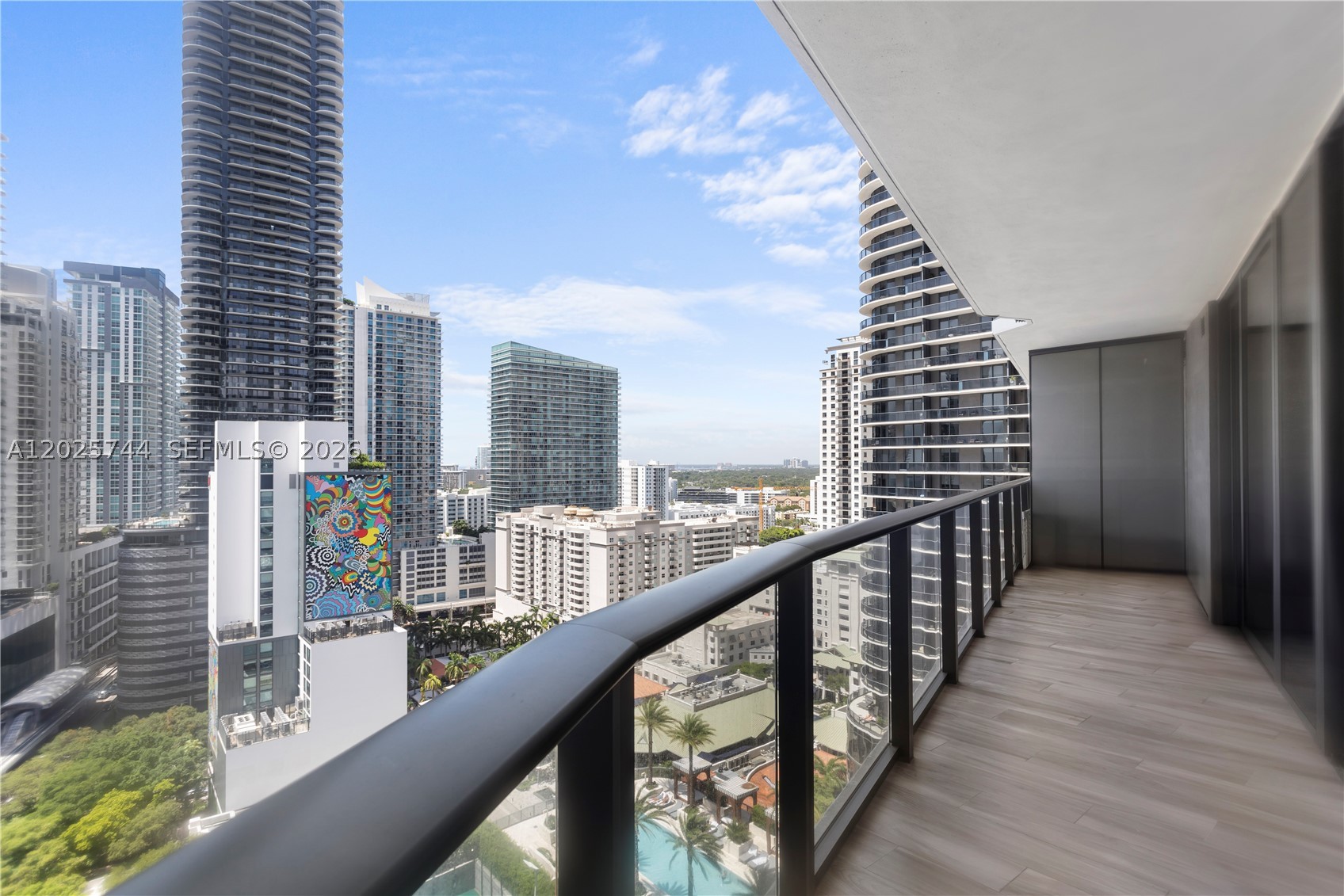 801 S Miami Ave #2004, Miami FL 33130