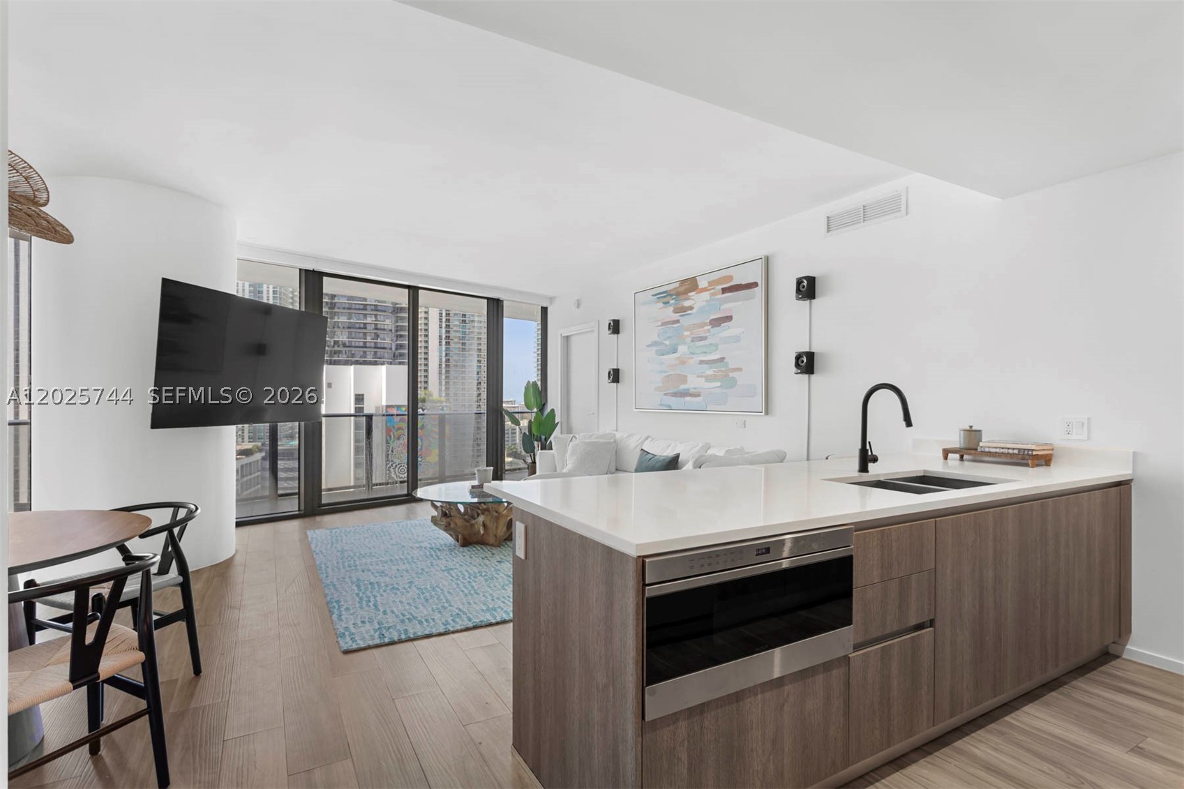 801 S Miami Ave #2004, Miami FL 33130