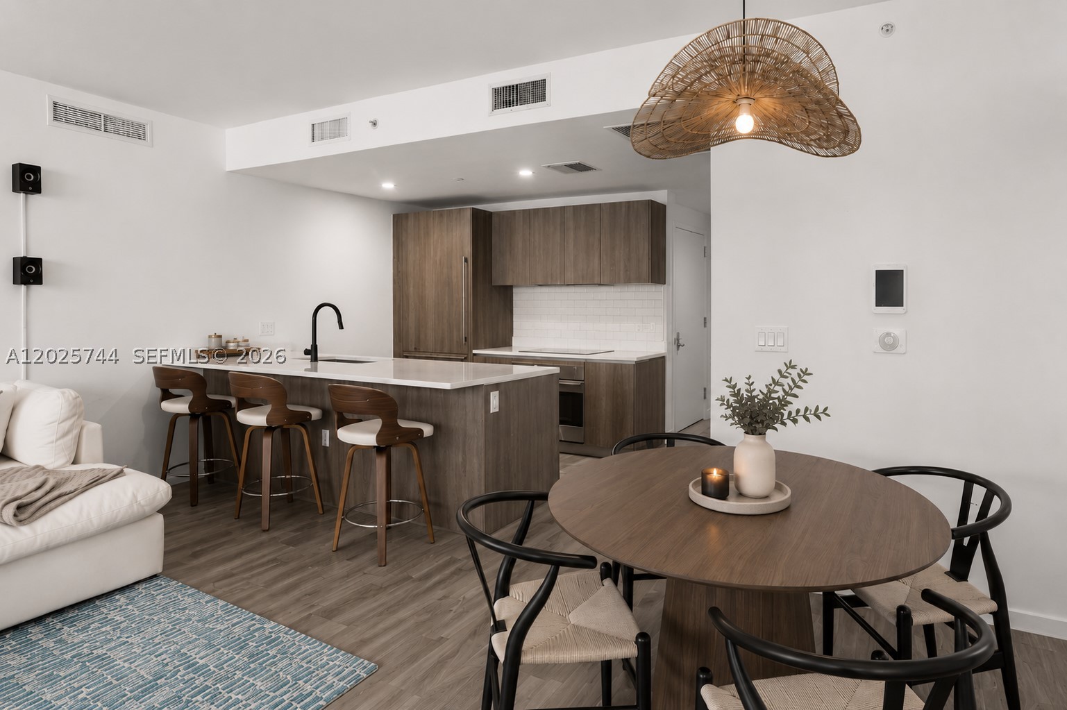 801 S Miami Ave #2004, Miami FL 33130
