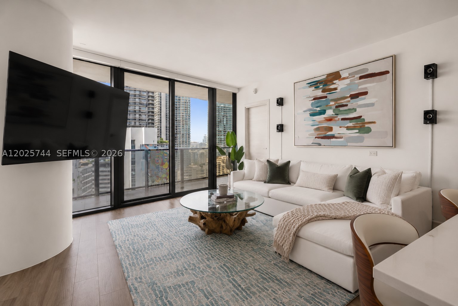 801 S Miami Ave #2004, Miami FL 33130