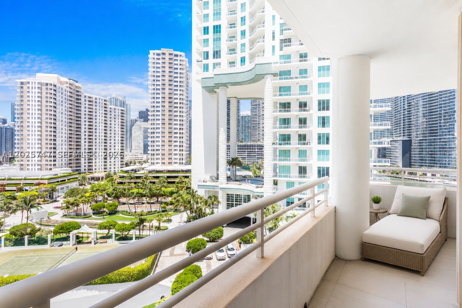 888 Brickell Key Dr #1002, Miami FL 33131