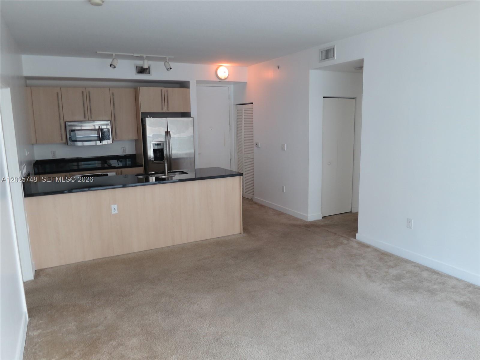 1111 SW 1 AV #1223-N, Miami FL 33130