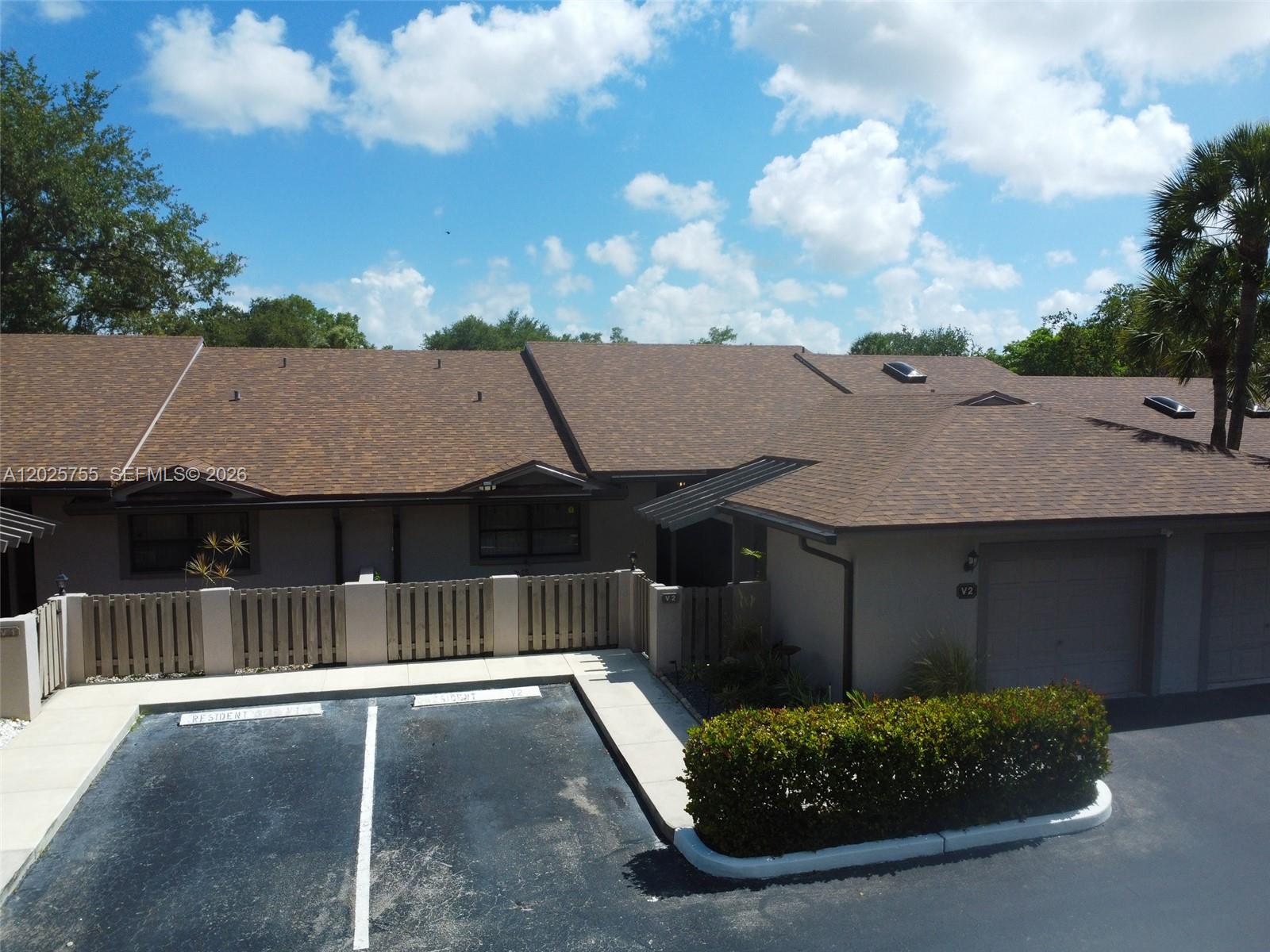7560 NW 79th Ave #V2, Tamarac FL 33321