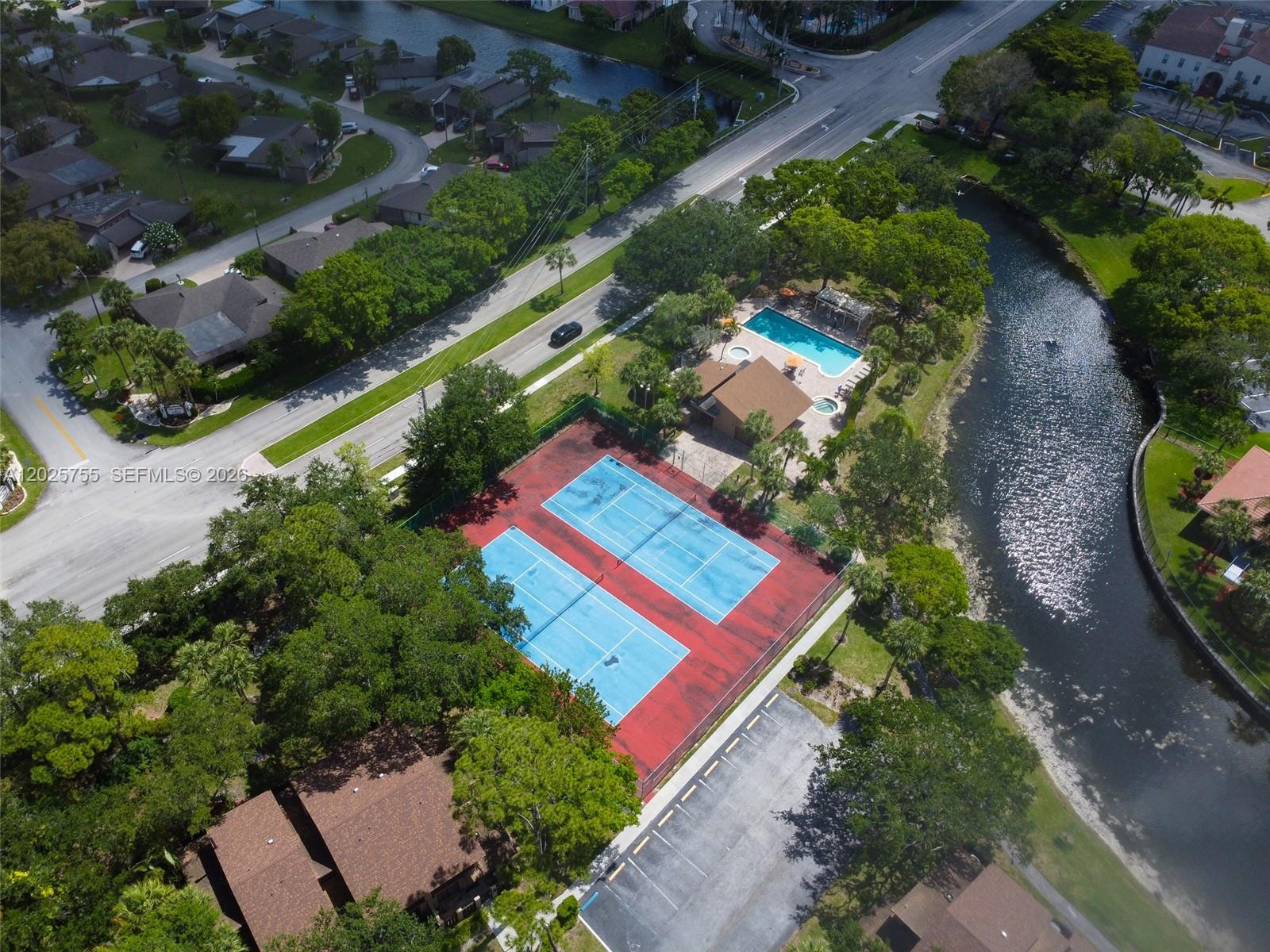 7560 NW 79th Ave #V2, Tamarac FL 33321