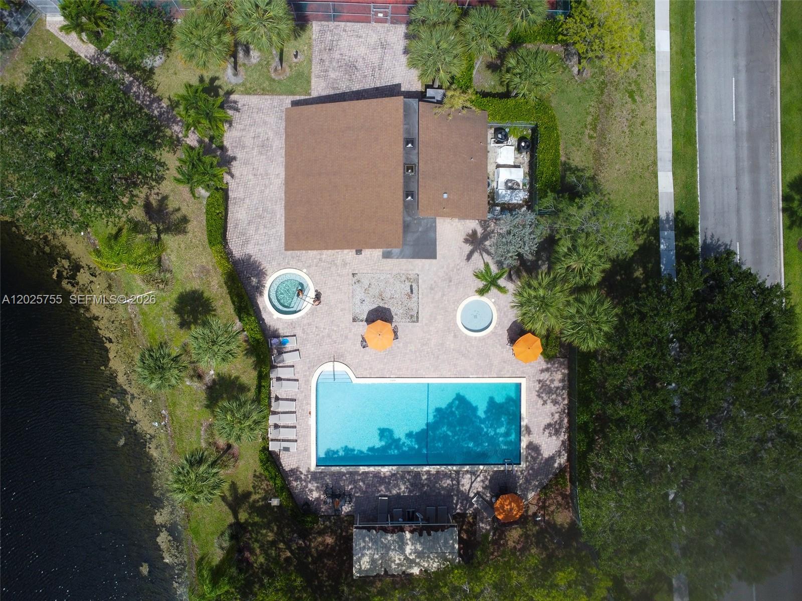 7560 NW 79th Ave #V2, Tamarac FL 33321