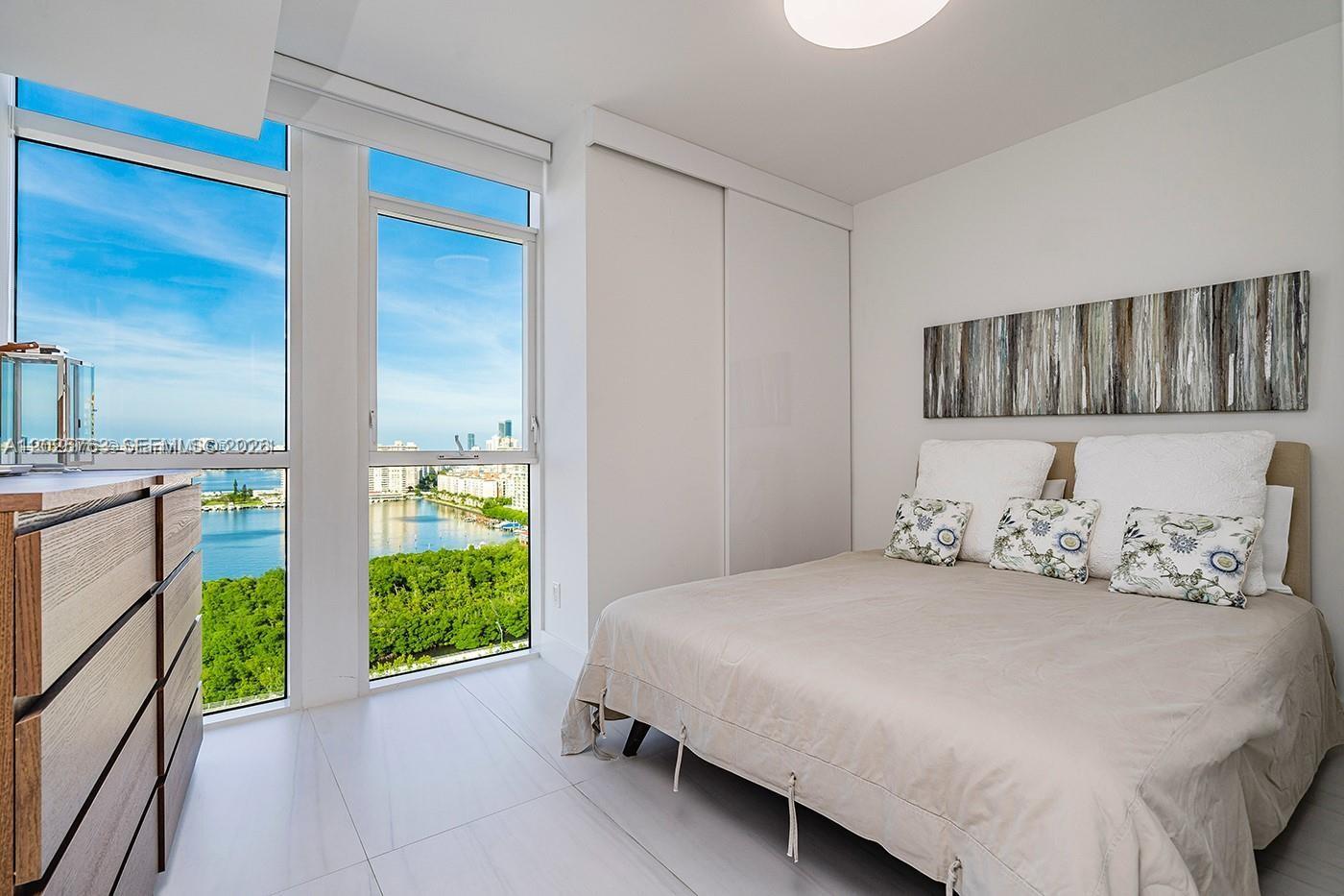 400 Sunny Isles Blvd #1804, Sunny Isles Beach FL 33160