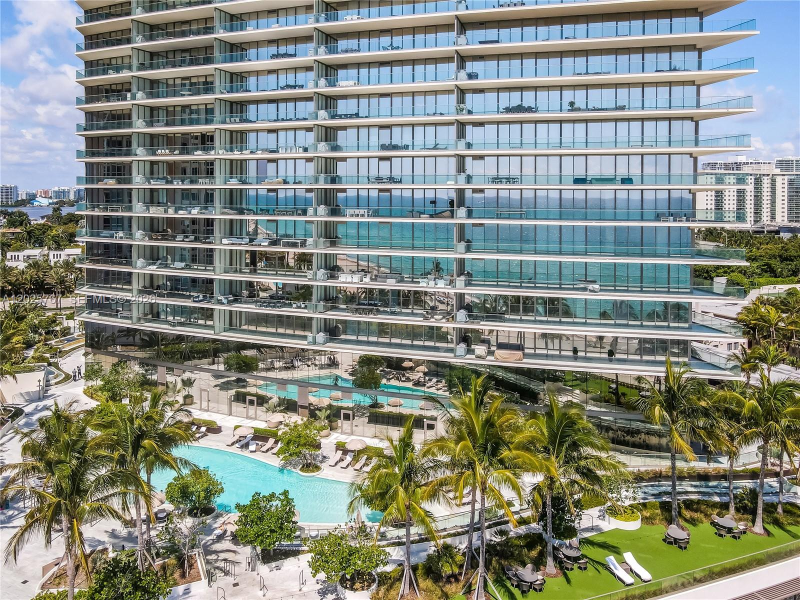18975 Collins Ave #3504, Sunny Isles Beach FL 33160