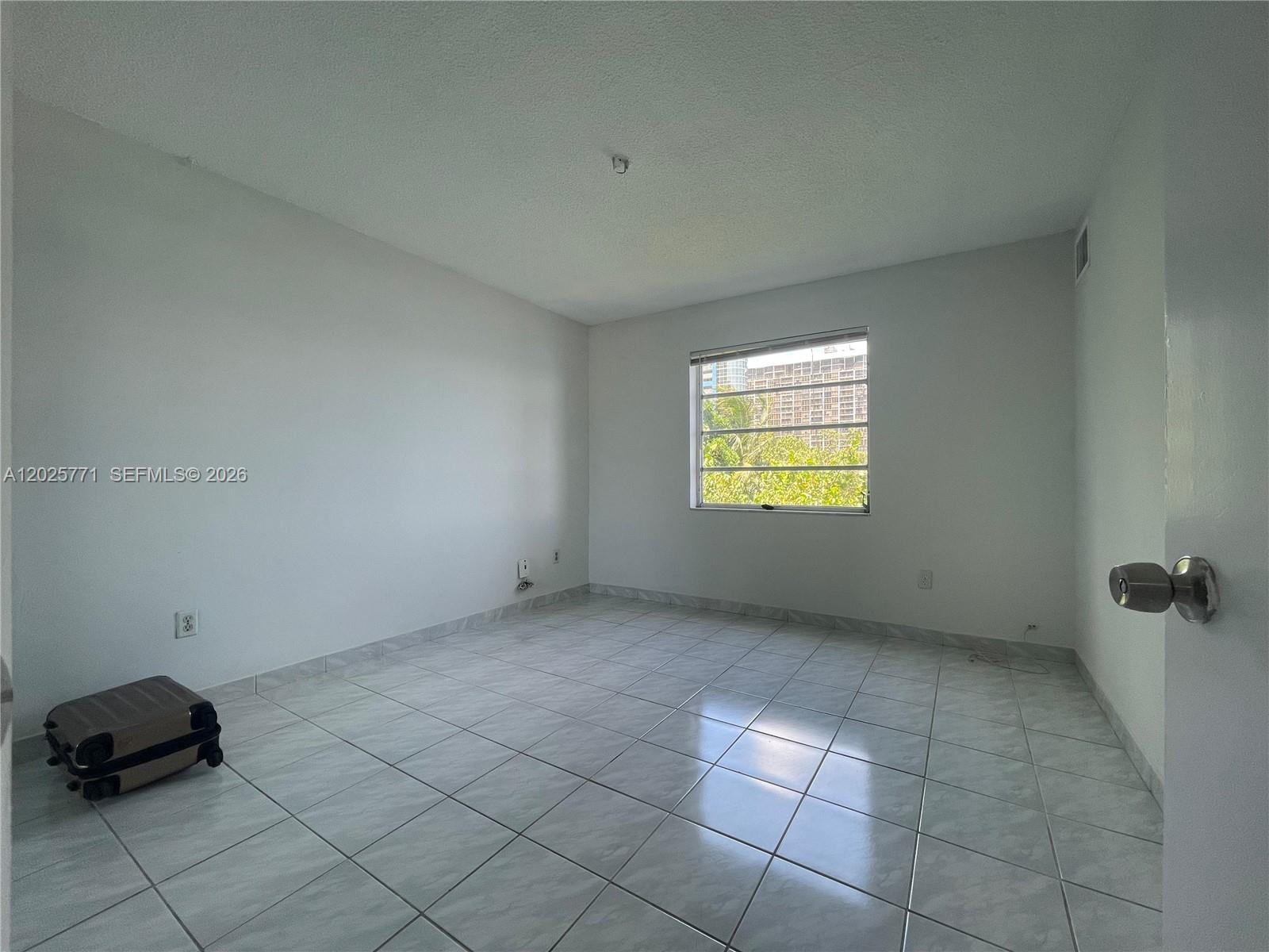2201 Brickell Ave #73, Miami FL 33129