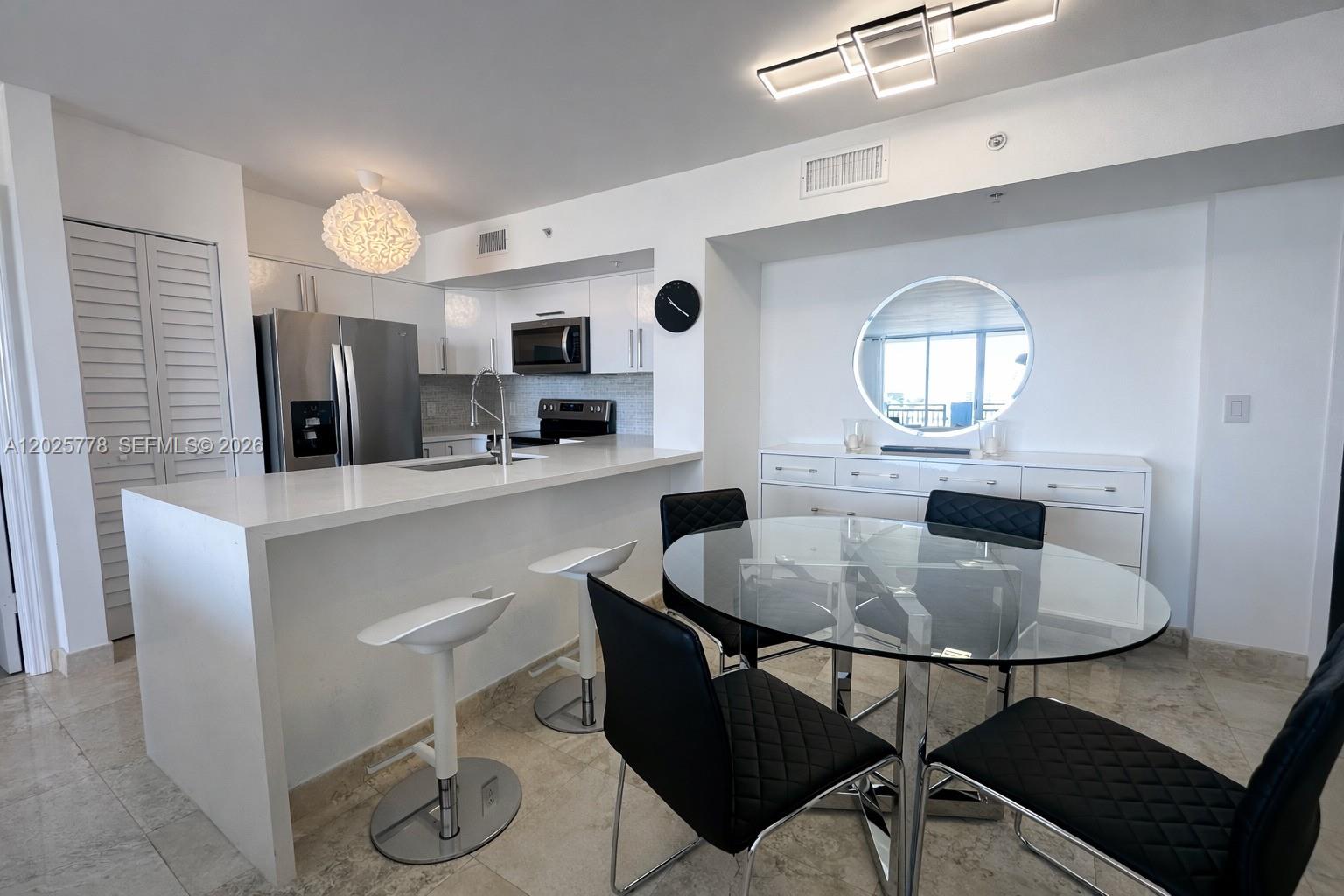 90 Alton Rd #1009, Miami Beach FL 33139
