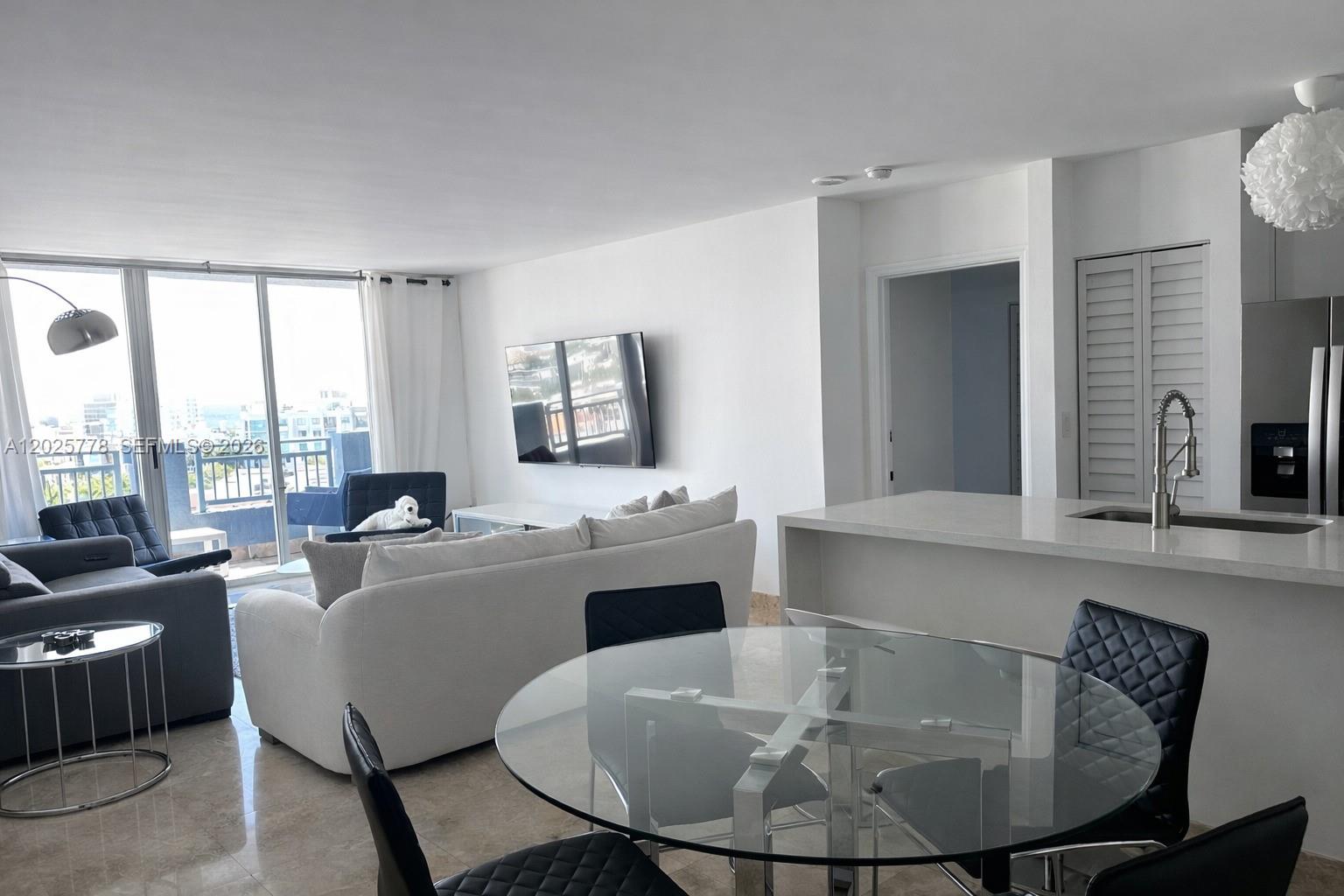 90 Alton Rd #1009, Miami Beach FL 33139