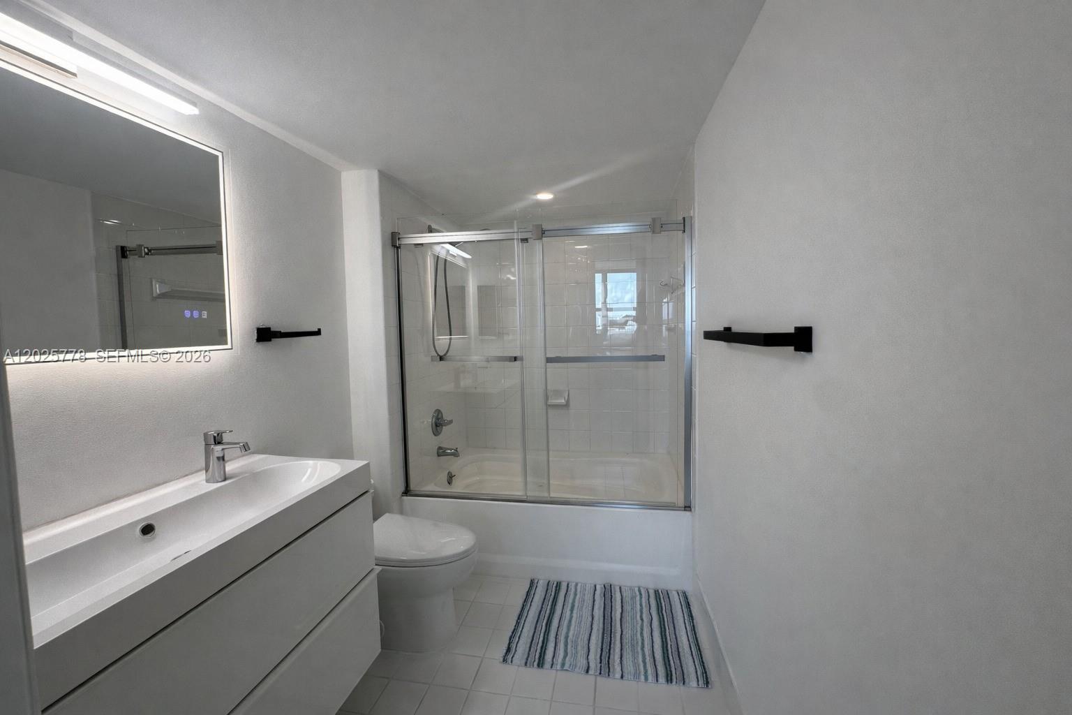90 Alton Rd #1009, Miami Beach FL 33139