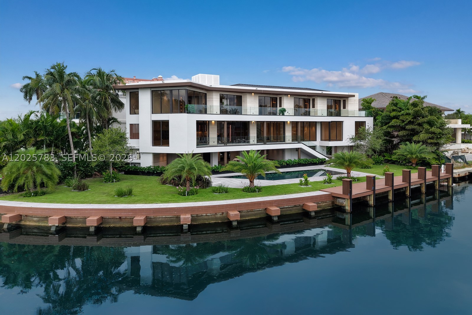 6941 Sunrise Ct, Coral Gables FL 33133