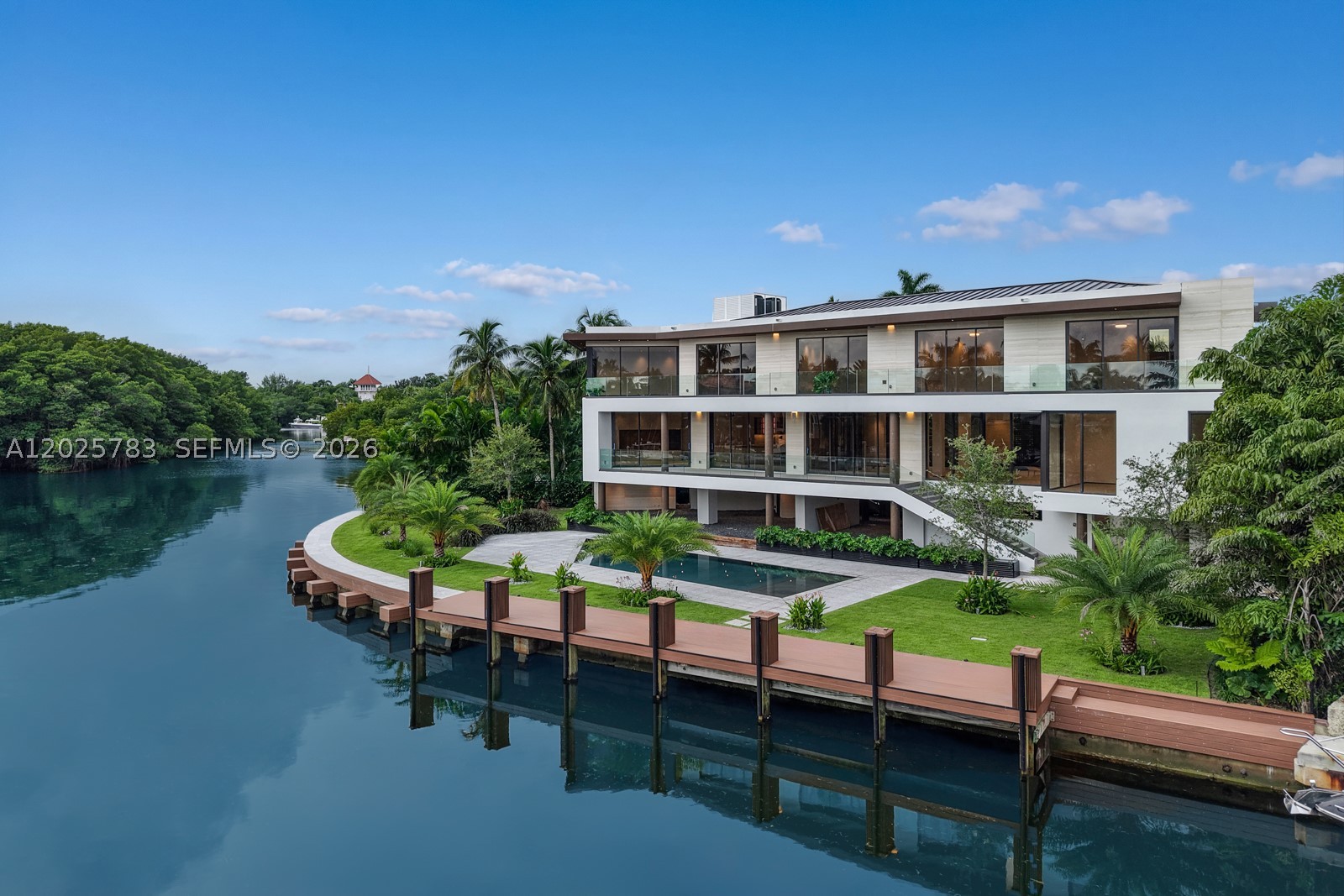 6941 Sunrise Ct, Coral Gables FL 33133