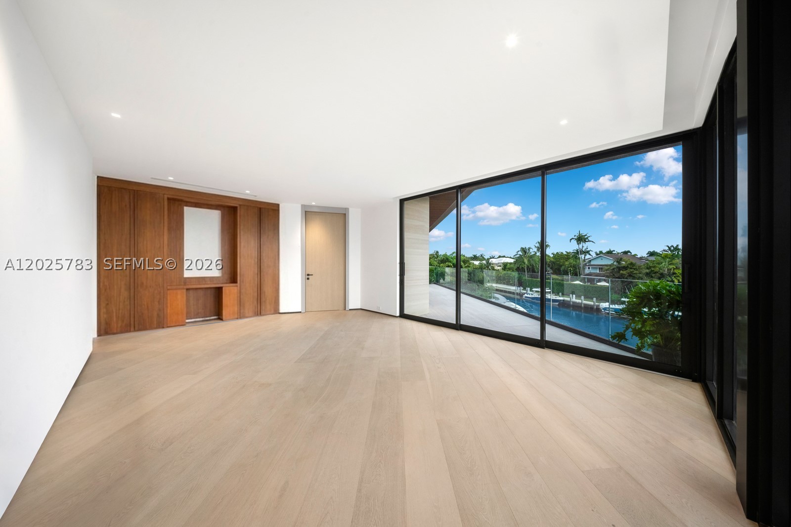 6941 Sunrise Ct, Coral Gables FL 33133
