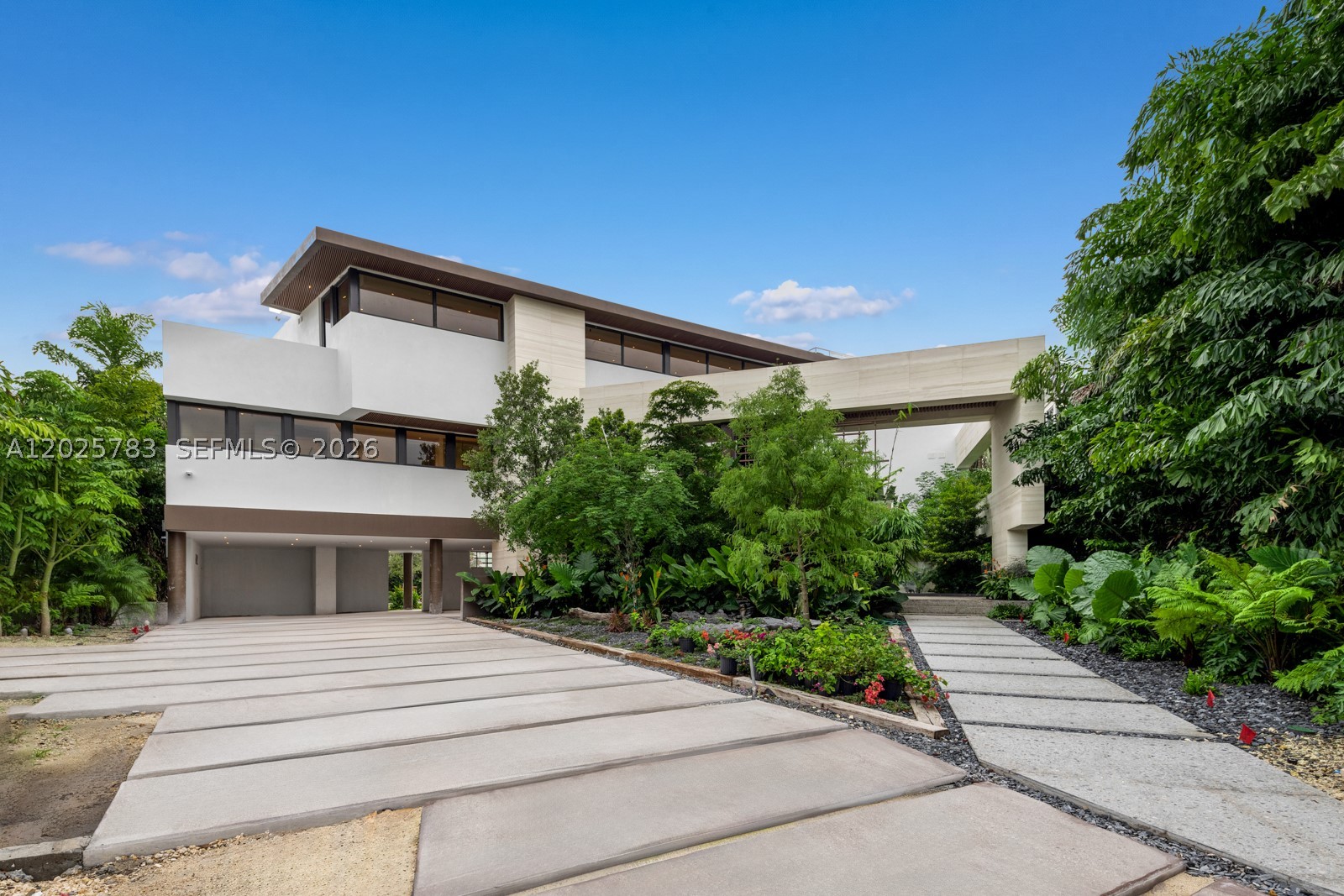6941 Sunrise Ct, Coral Gables FL 33133