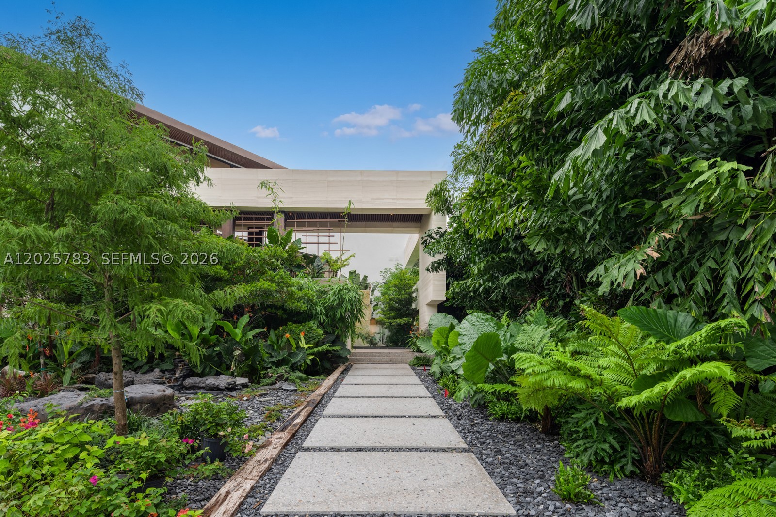 6941 Sunrise Ct, Coral Gables FL 33133