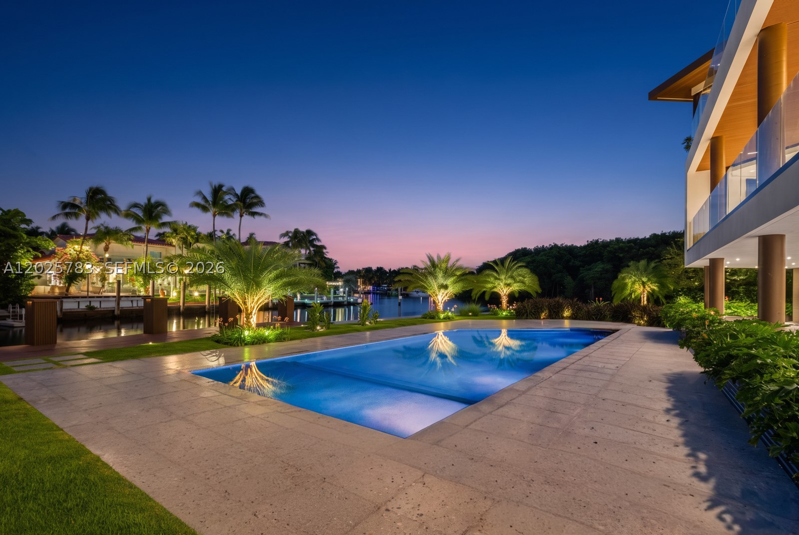 6941 Sunrise Ct, Coral Gables FL 33133