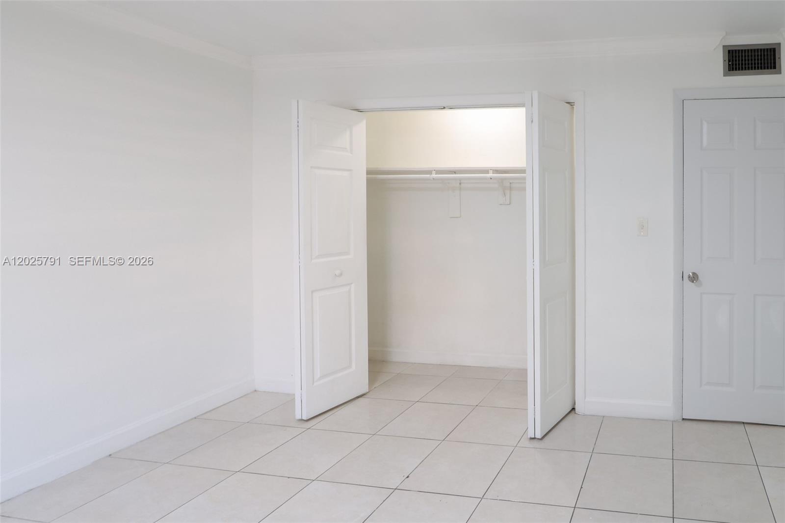 11195 SW 1st St #119, Sweetwater FL 33174