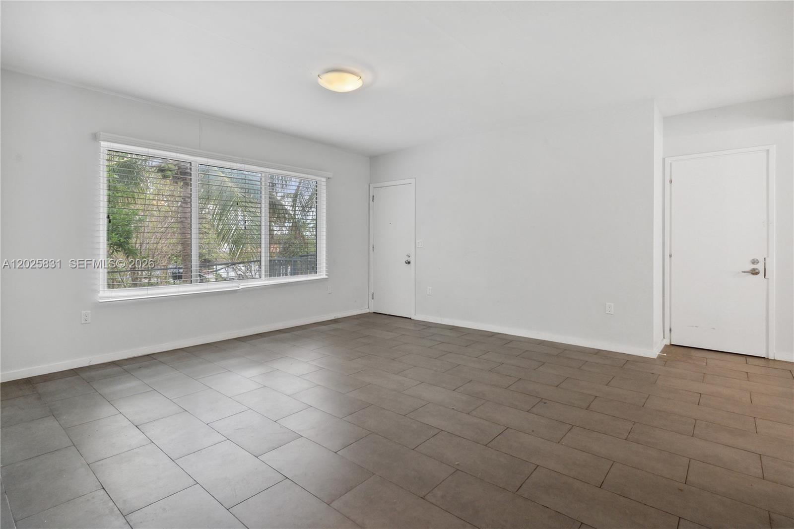8501 Hawthorne Ave #4, Miami Beach FL 33141