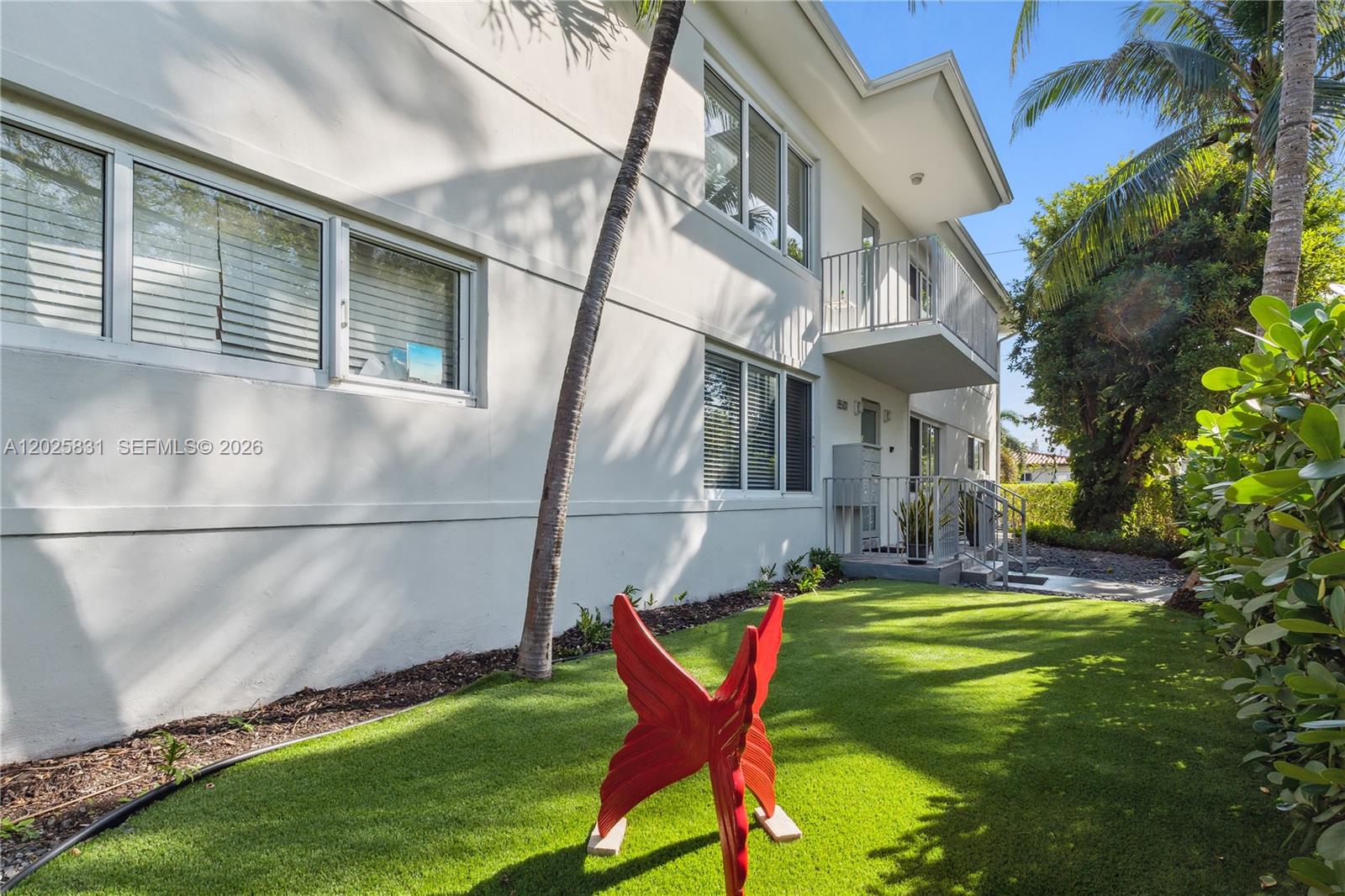 8501 Hawthorne Ave #4, Miami Beach FL 33141