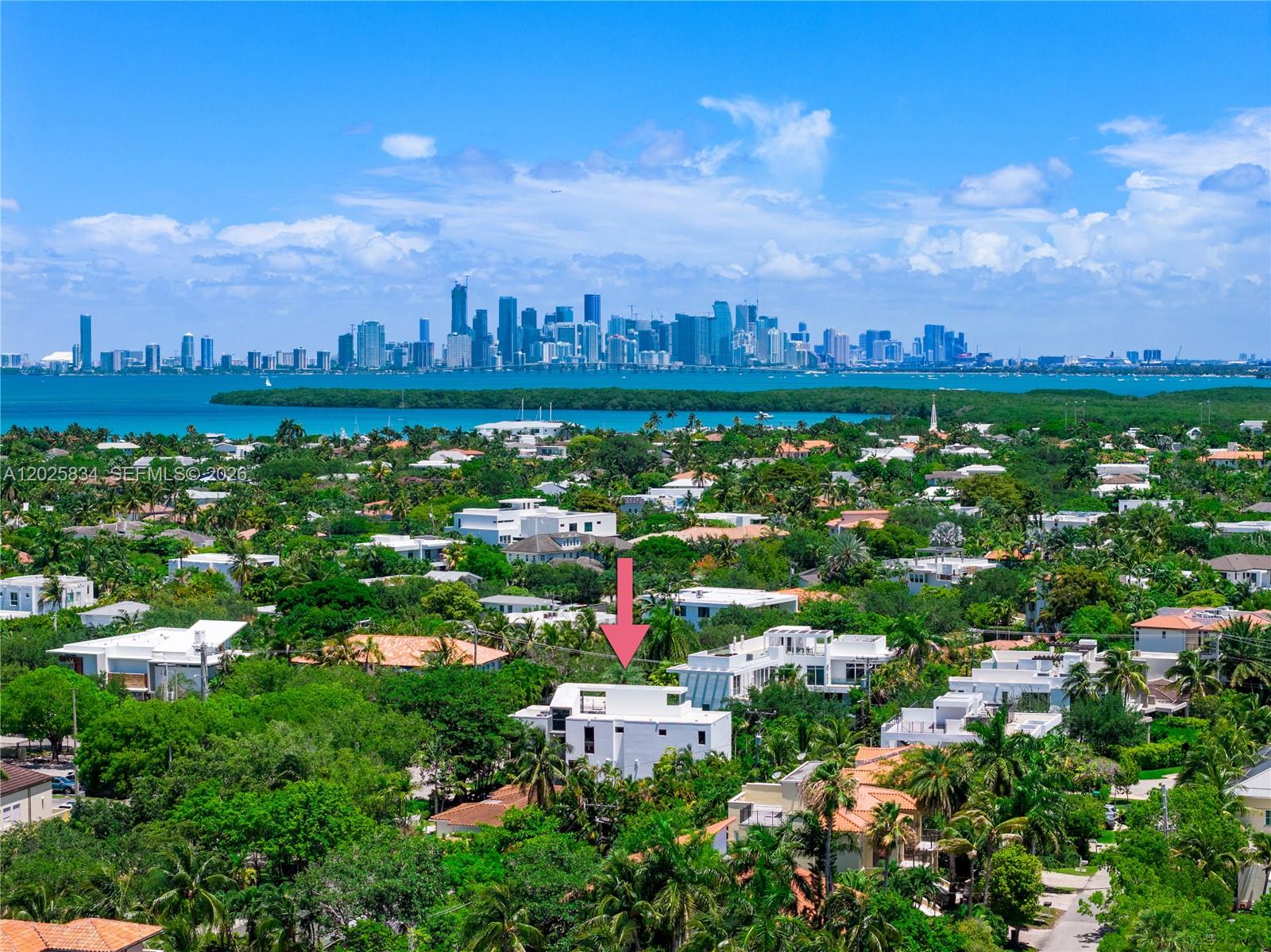 571 Glenridge Rd, Key Biscayne FL 33149