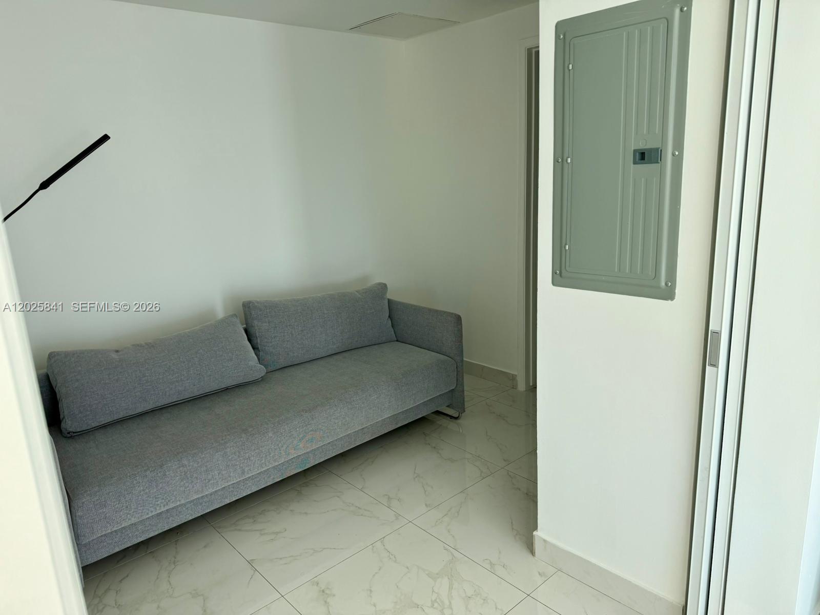 951 Brickell Ave #2810, Miami FL 33131