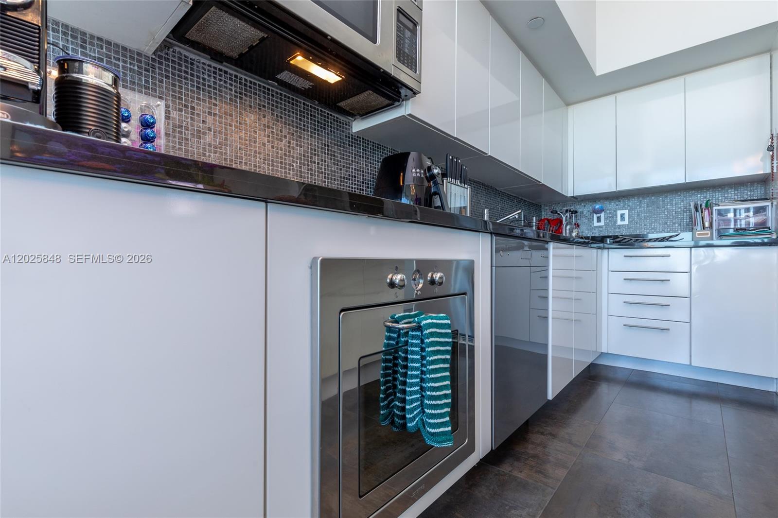 92 SW 3rd St #5108, Miami FL 33130