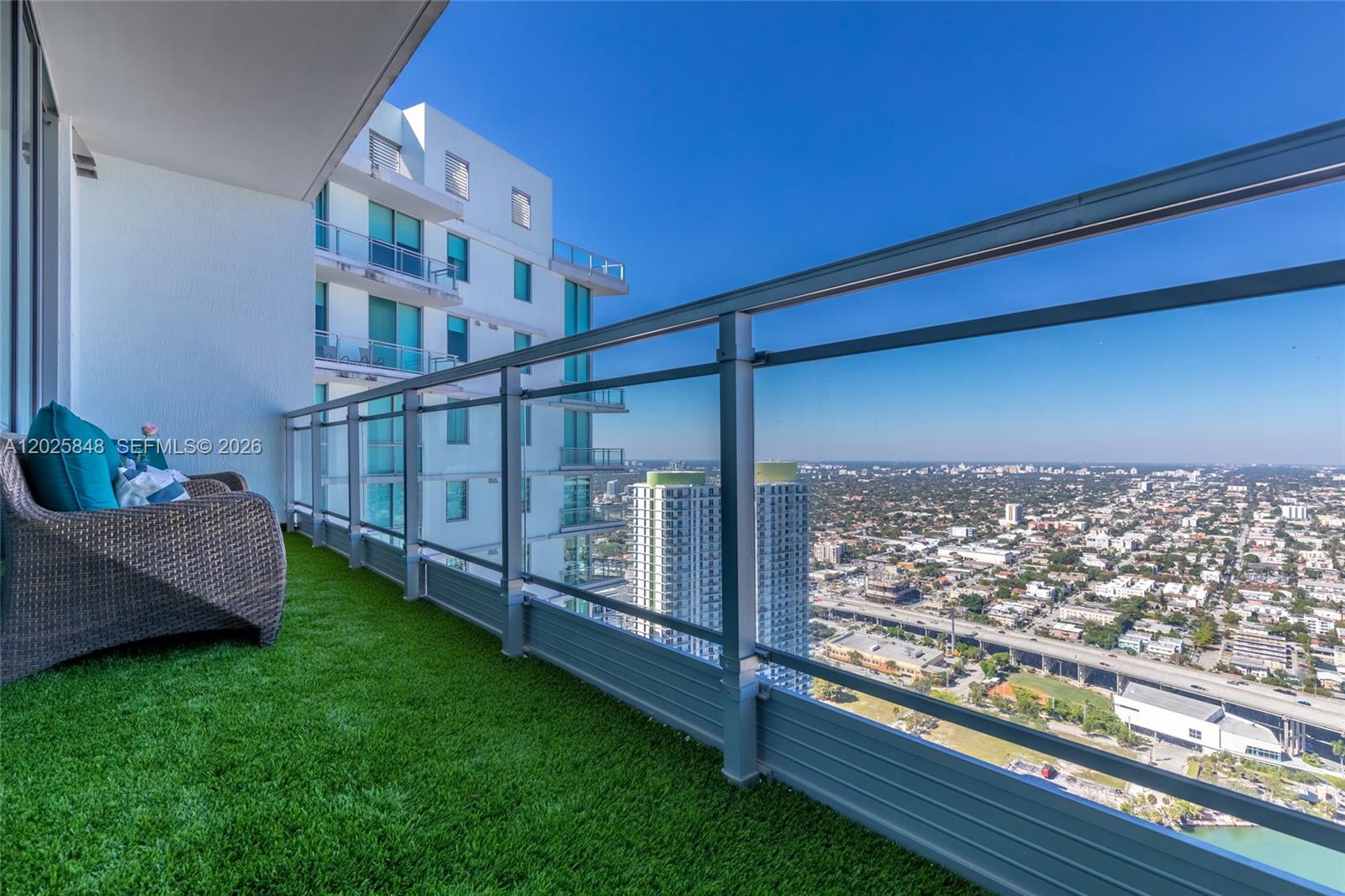 92 SW 3rd St #5108, Miami FL 33130
