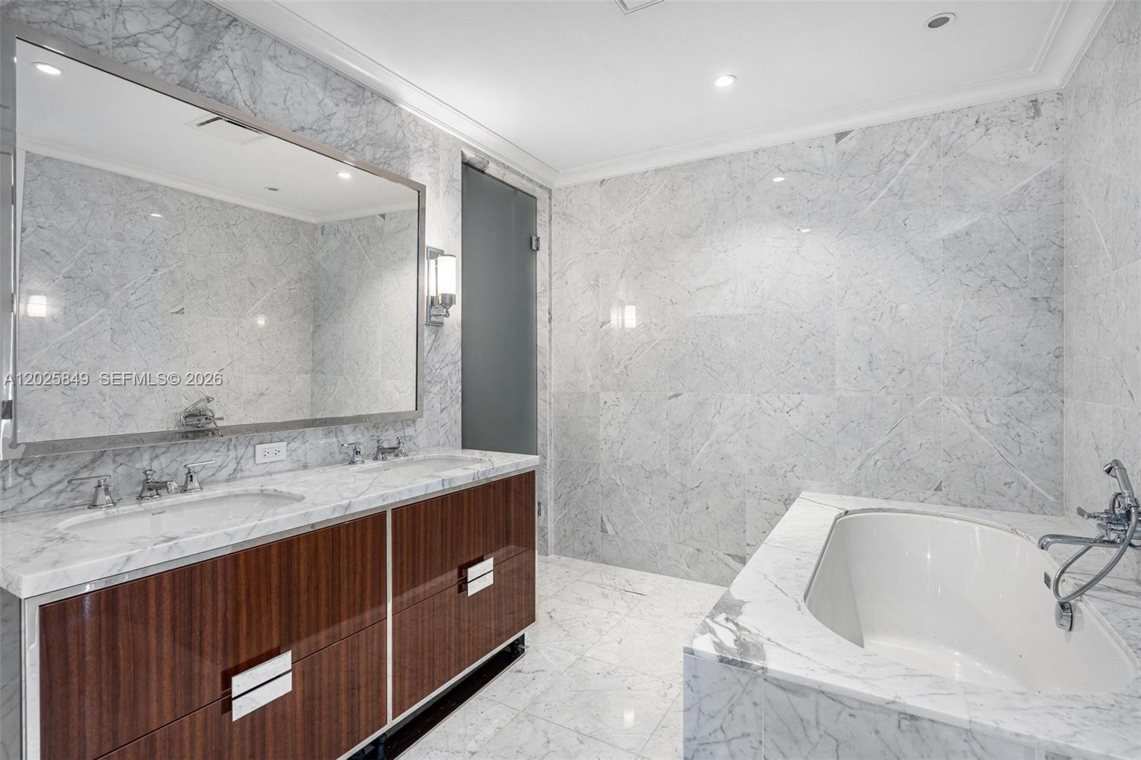 15701 Collins Ave #802, Sunny Isles Beach FL 33160