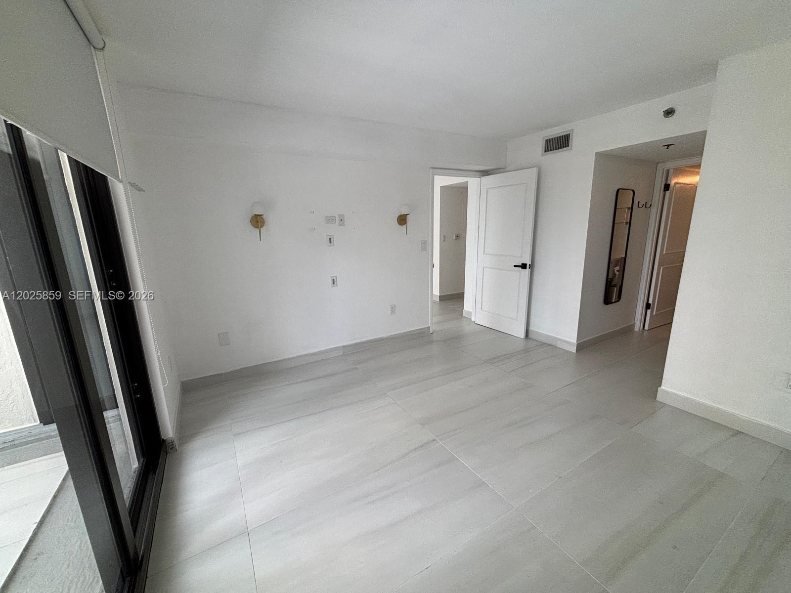 540 Brickell Key Dr #1024, Miami FL 33131