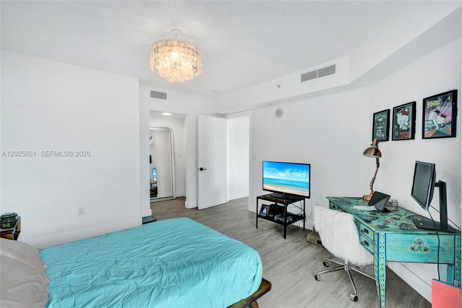 1881 79th St Cswy #1404, North Bay Village FL 33141