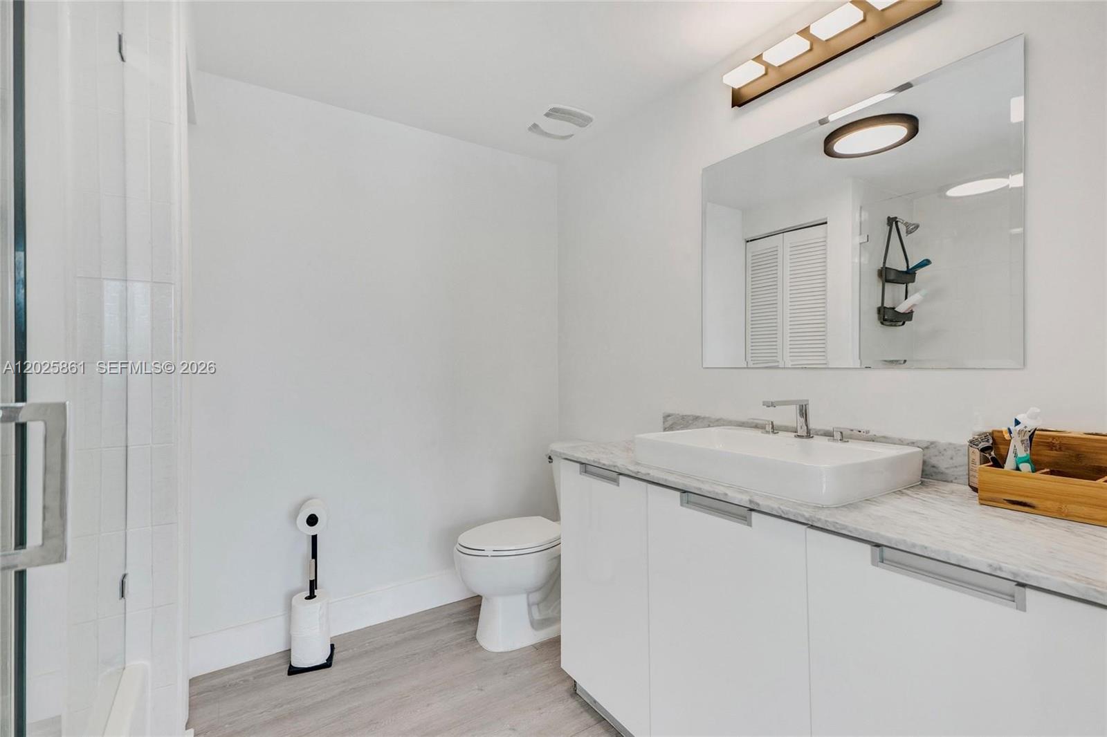 1881 79th St Cswy #1404, North Bay Village FL 33141
