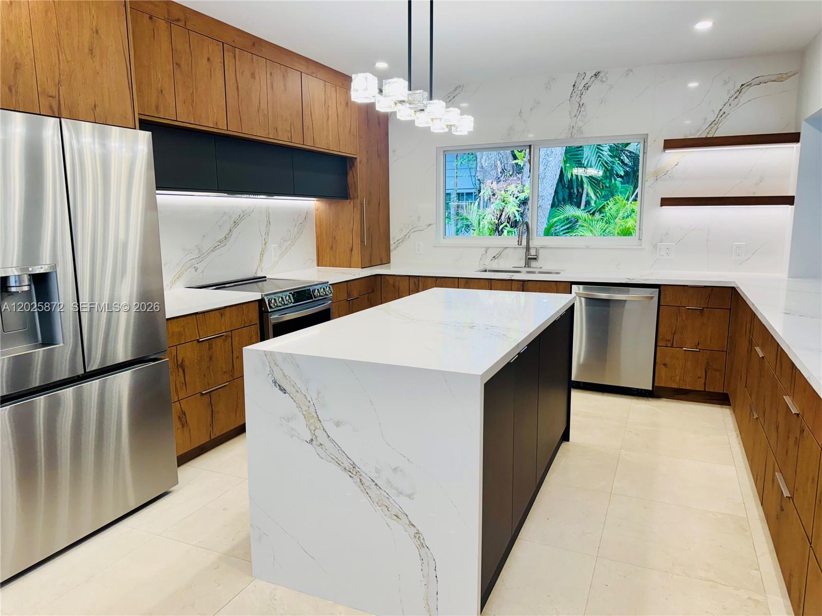935 Alfonso Ave, Coral Gables FL 33146