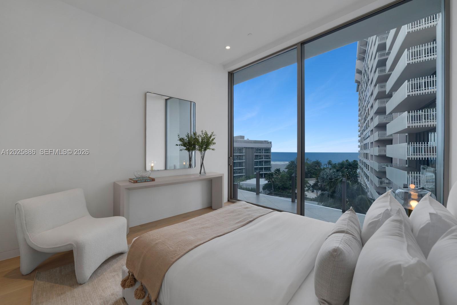 5 Grove Isle Dr #PH-L05, Coconut Grove FL 33133