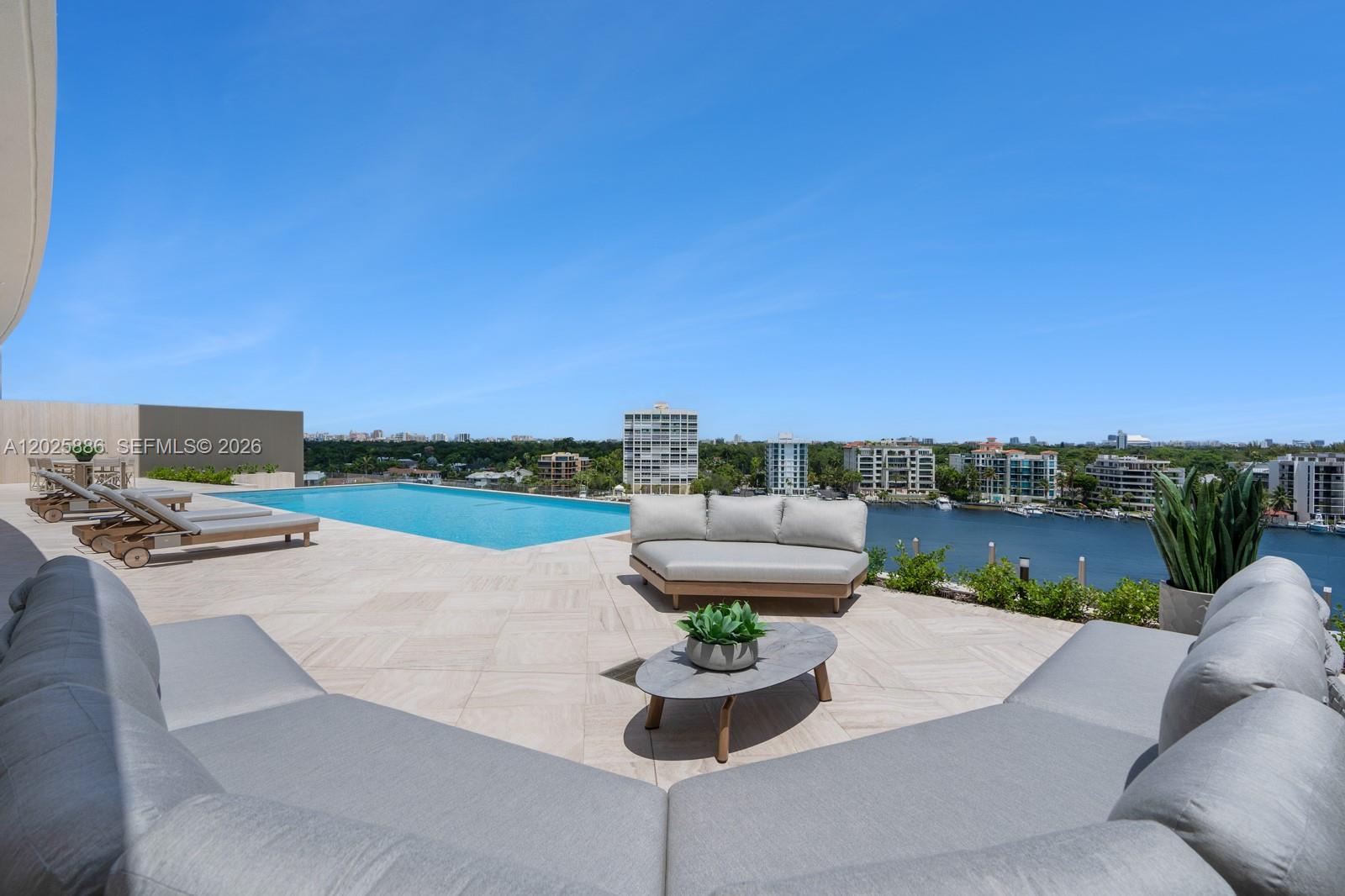 5 Grove Isle Dr #PH-L05, Coconut Grove FL 33133