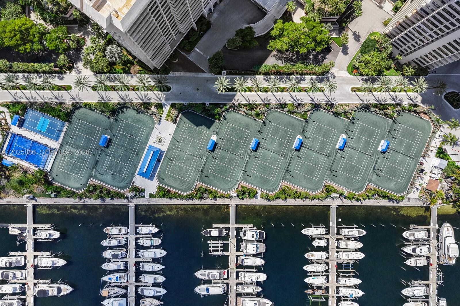 5 Grove Isle Dr #PH-L05, Coconut Grove FL 33133