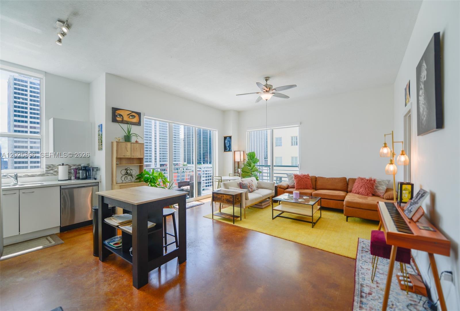 133 NE 2nd Ave #1512, Miami FL 33132