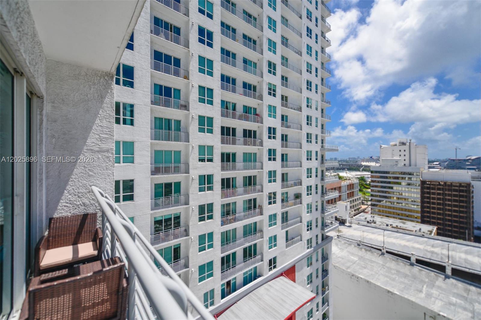 133 NE 2nd Ave #1512, Miami FL 33132