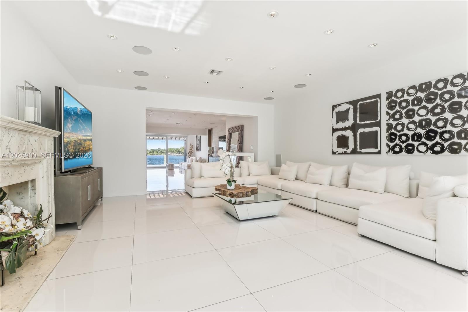 1231 Stillwater Dr, Miami Beach FL 33141