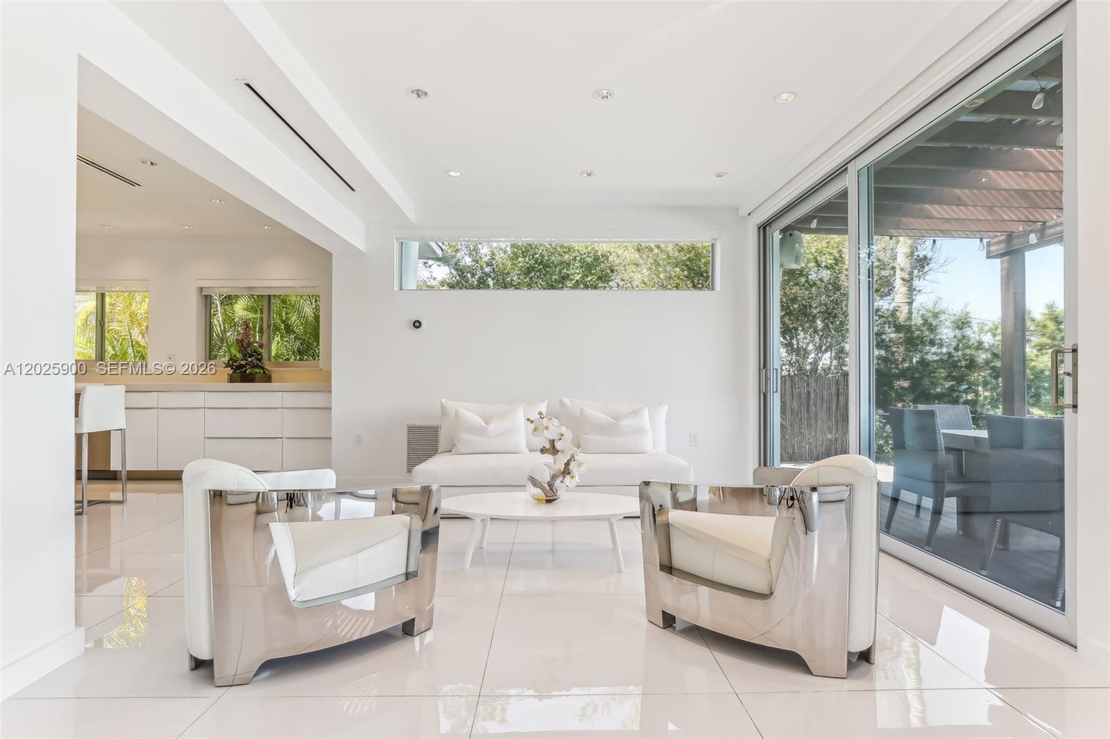 1231 Stillwater Dr, Miami Beach FL 33141