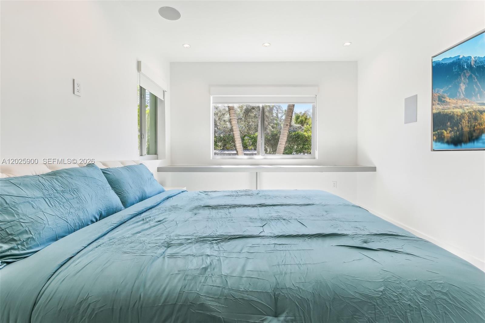1231 Stillwater Dr, Miami Beach FL 33141