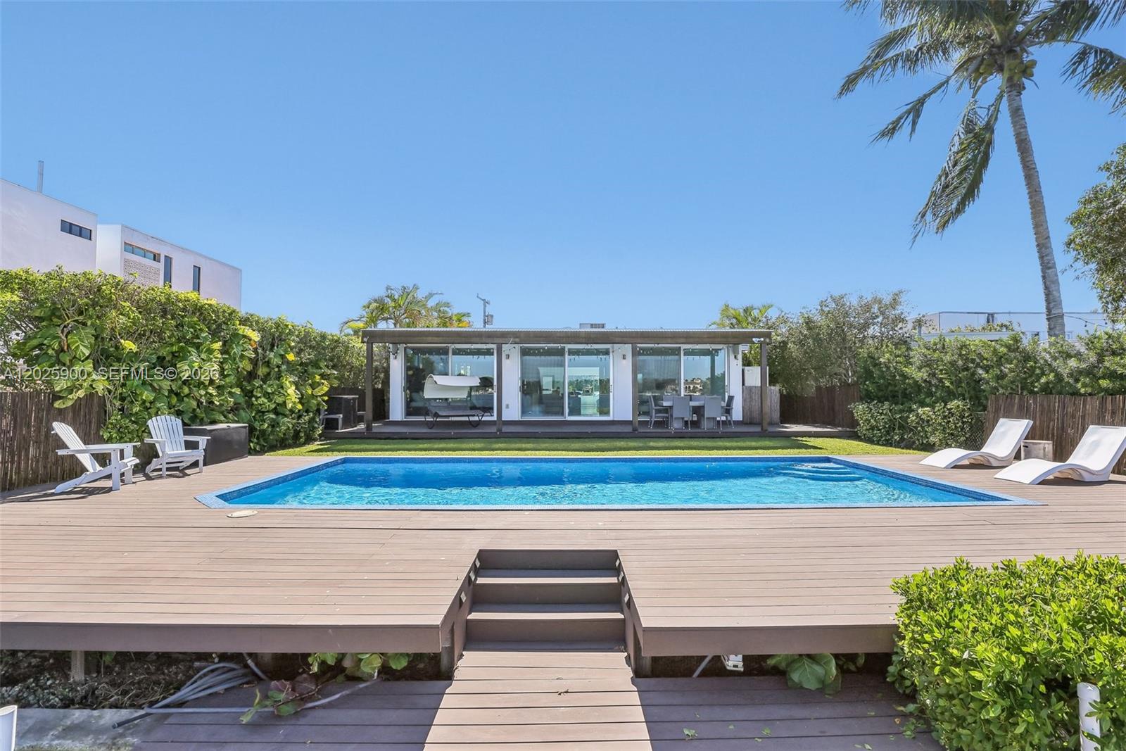 1231 Stillwater Dr, Miami Beach FL 33141