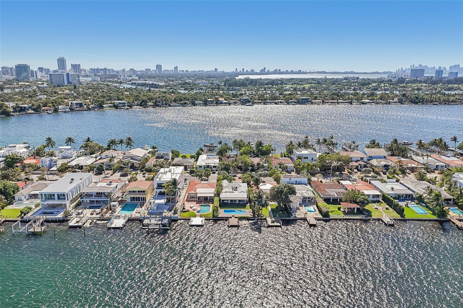 1231 Stillwater Dr, Miami Beach FL 33141