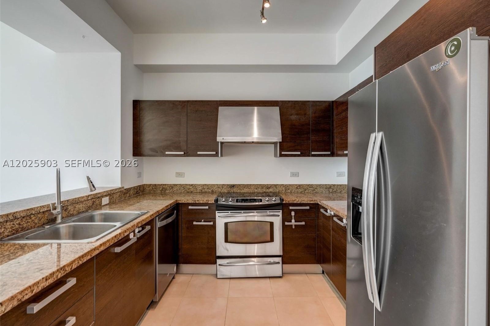 2525 SW 3rd Ave #1009, Miami FL 33129