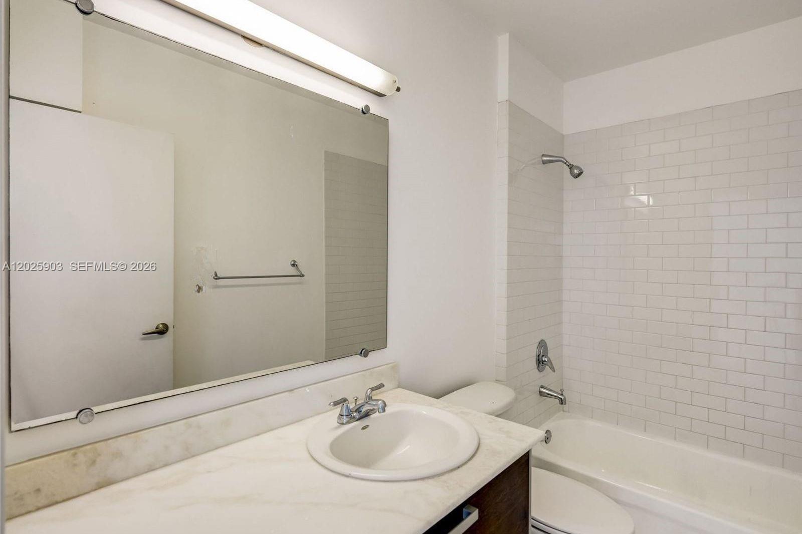 2525 SW 3rd Ave #1009, Miami FL 33129