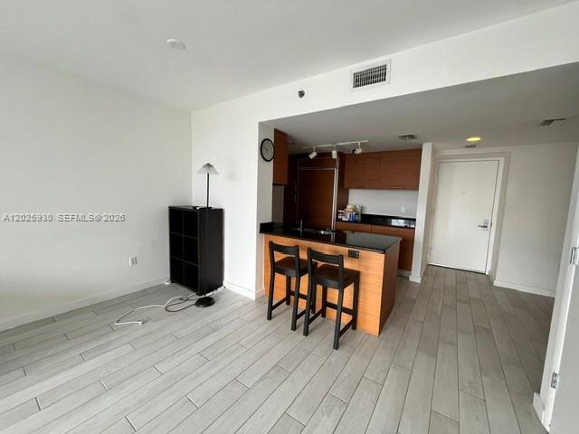 50 Biscayne Blvd #2105, Miami FL 33132